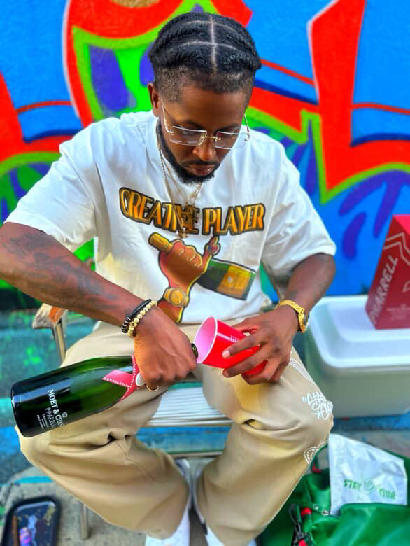 Blank Easel “Creative Player” Tee