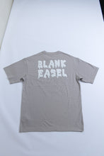 Load image into Gallery viewer, Blank Easel Puff Print Off Gray T-Shirt
